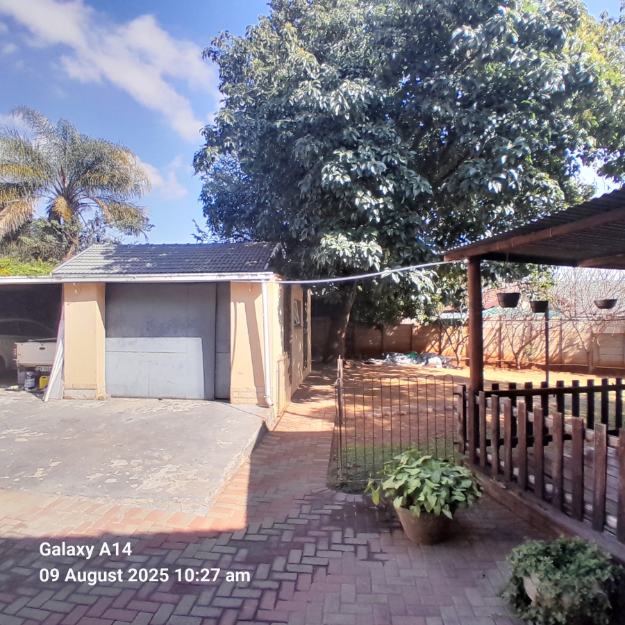 4 Bedroom Property for Sale in Protea Park North West